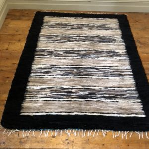 MISF 12 Contemporary woollen rug