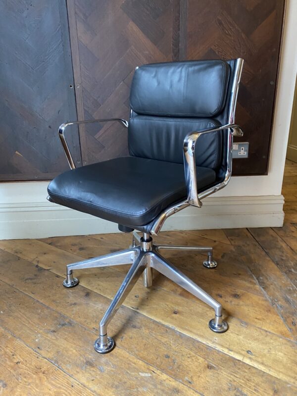 Mid Century Black Leather Eames Style Office Chair