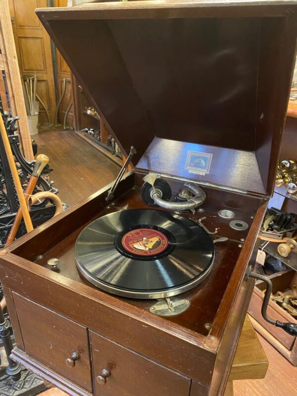 Vintage HMV Working Gramophone