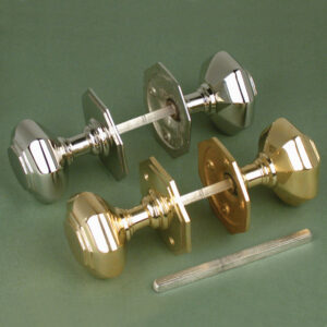 Octagonal Door Knob Set in Polished Brass or Nickel