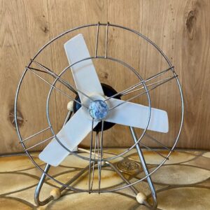 MID CENTURY ITALIAN FAN_02