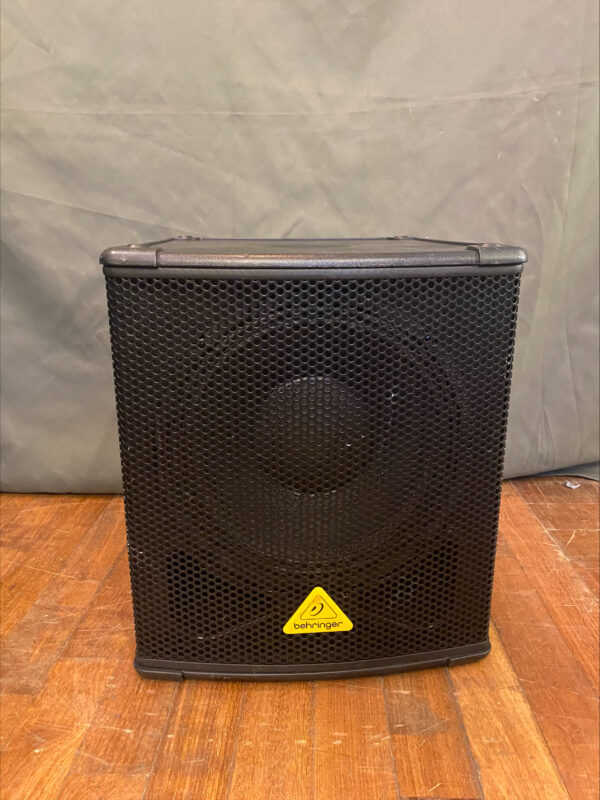 Behringer Eurolive B1200D PRO Speaker