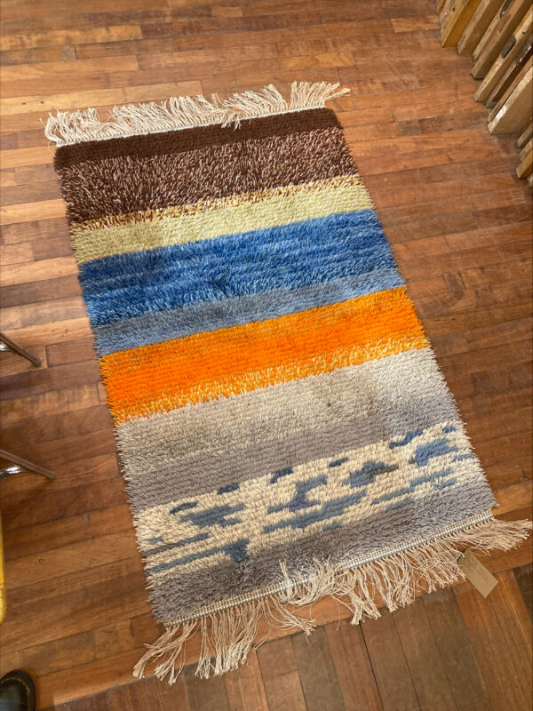 Hand Knotted Woolen Rya Rug