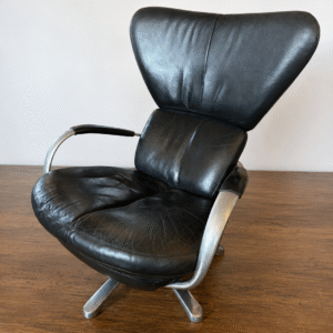 Leolux Formi Black Leather Recliner Chair