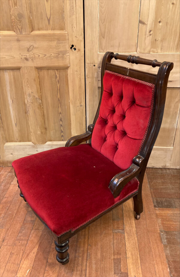 Victorian Button Back Velvet Ladies Chair