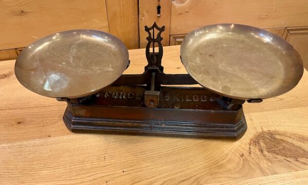 Vintage French Balance Scale 5kg