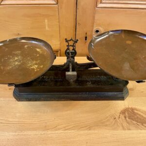 Vintage French Balance Scale with 25kg base