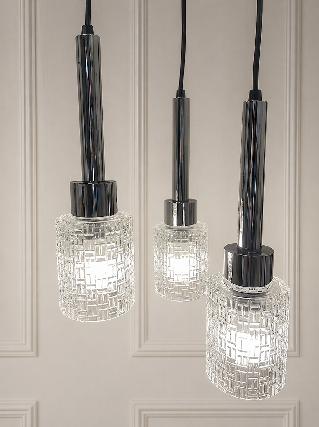 1970s Cascade Three Shade Pendant