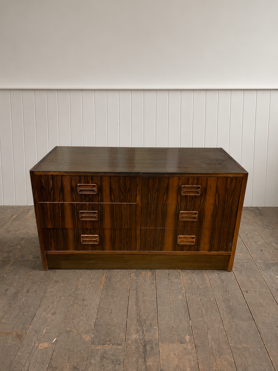 Mid Century 3 Drawer Chest