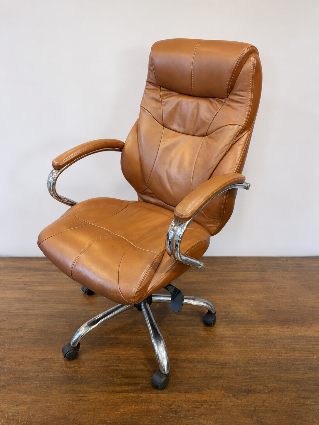 Contemporary Leather Desk Chair