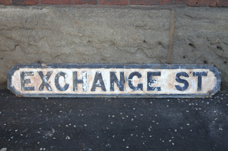 Exchange St Sign