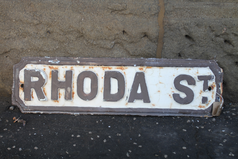 Rhoda St Sign