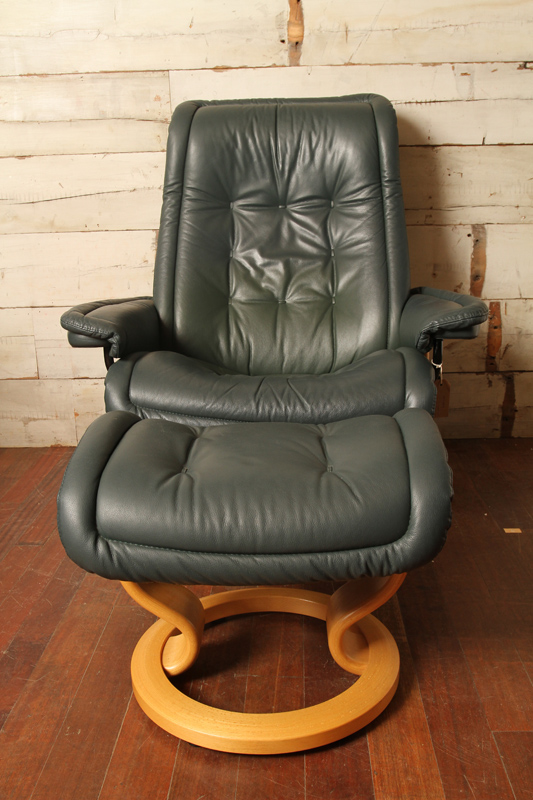 Danish ‘Stressless Chair’ and Footrest by Ekornes in Dark Green