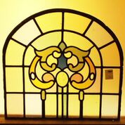 Art Nouveau leaded round-top frame