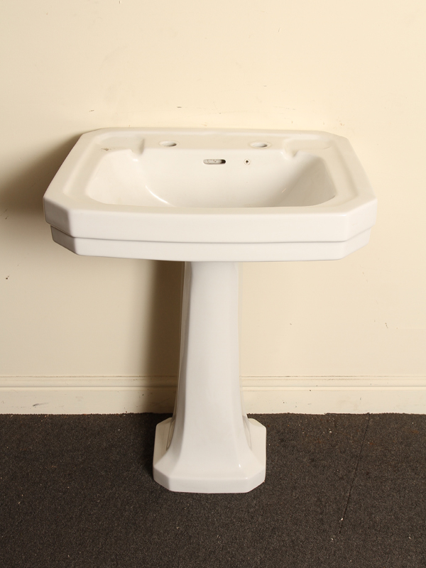 Victorian Style Wash Basin with Pedestal