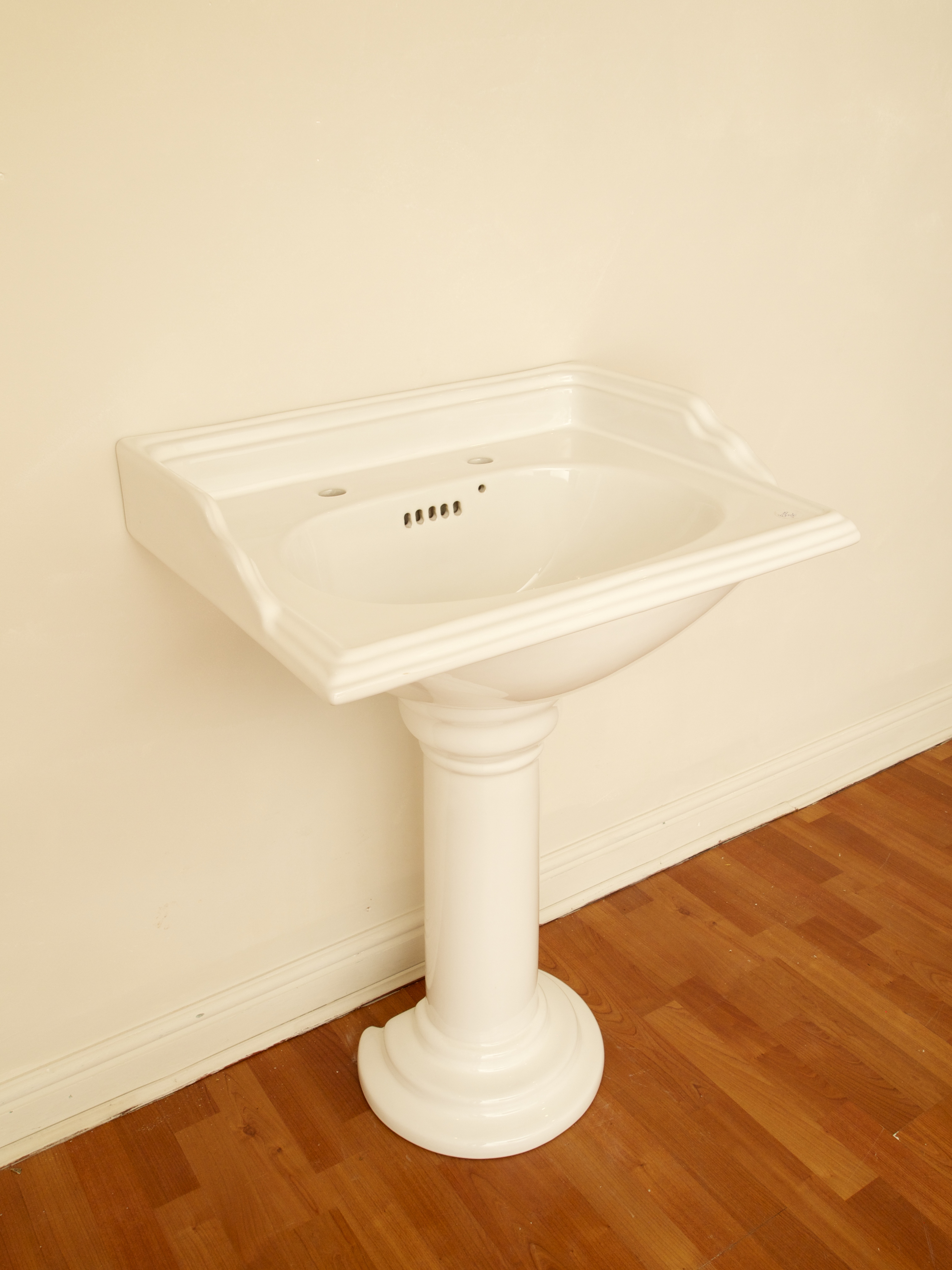 Victorian Style White Sink with Fluted Pedestal