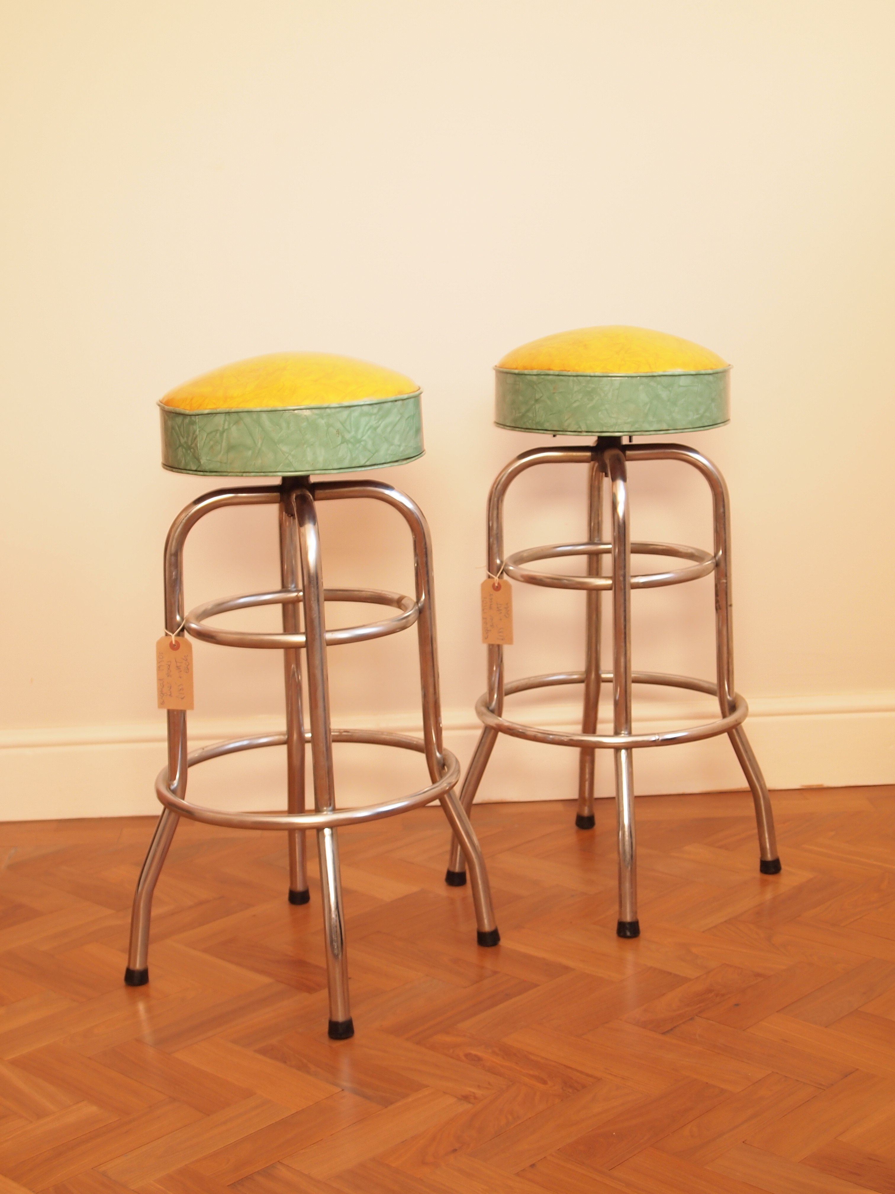 50’s American Diner Stools