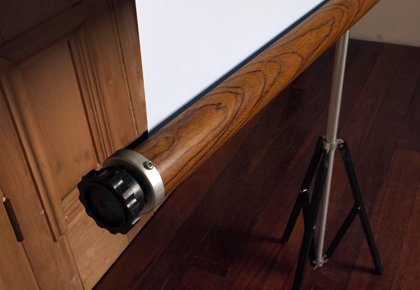 Alternative view of Floor Standing Projector Screen 