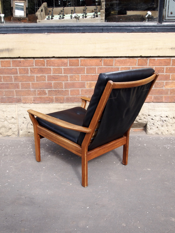 Alternative view of Mid Century Black and Teak Armchair