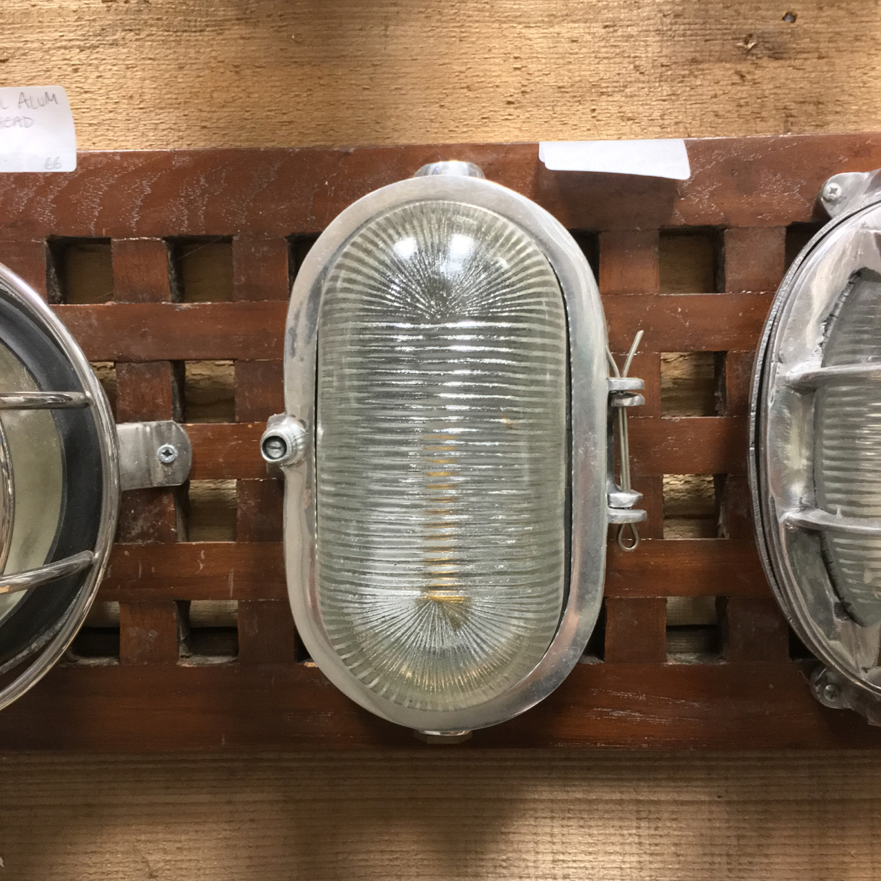 Aluminium Oval Bulkhead Light – Factory